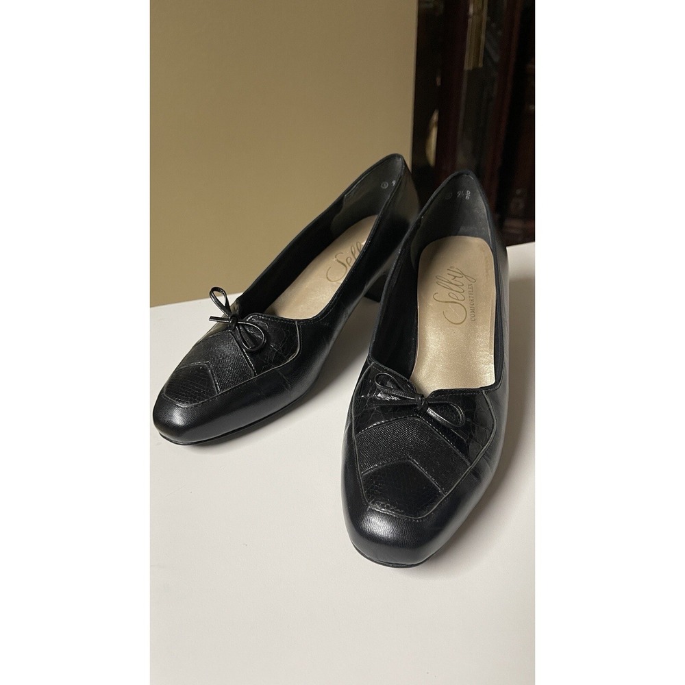 Selby ComfortFlex Black Leather Low Heel Pumps Bow Accent Women's Size 9.5B‎